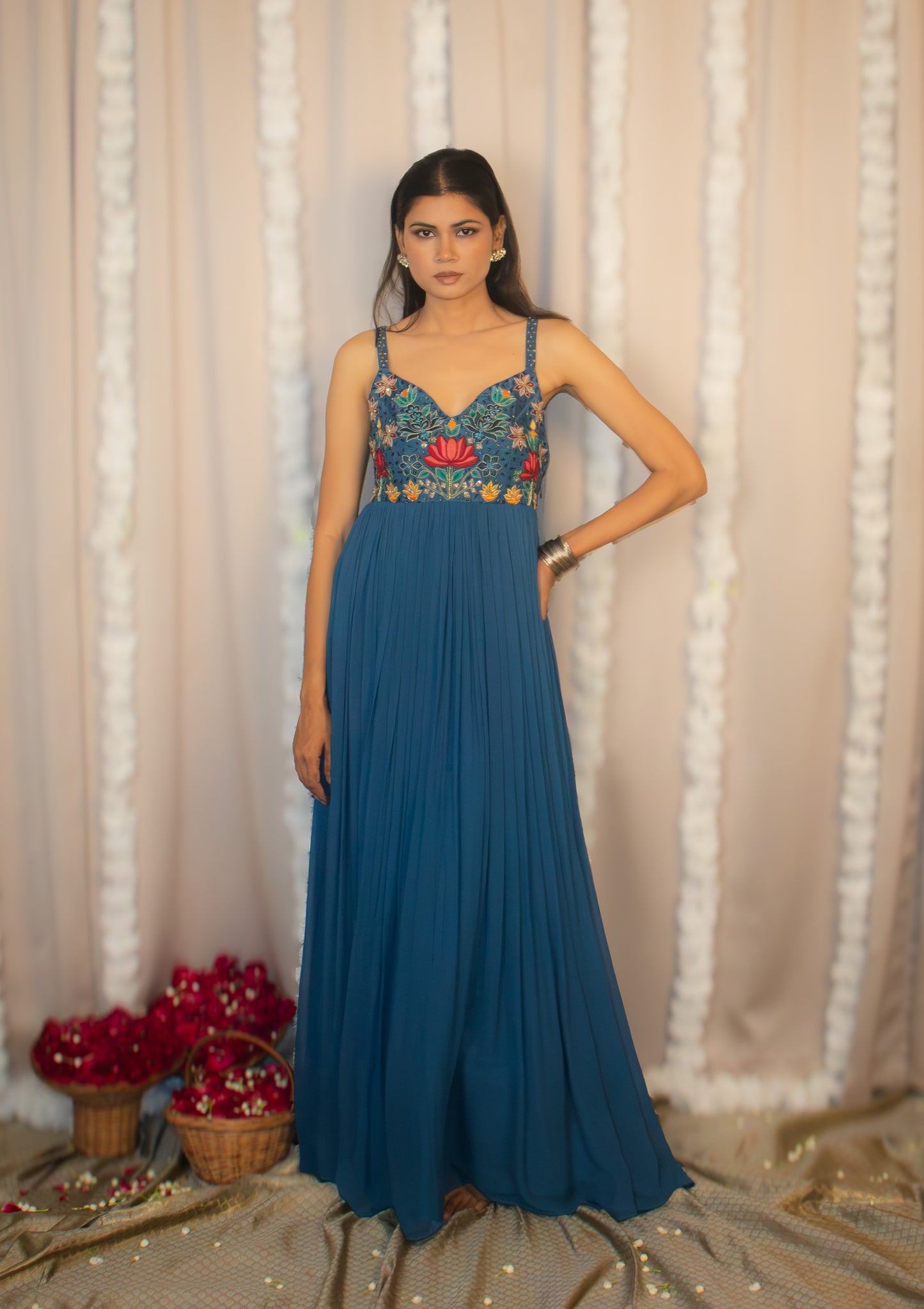 Neel Kamal Gown